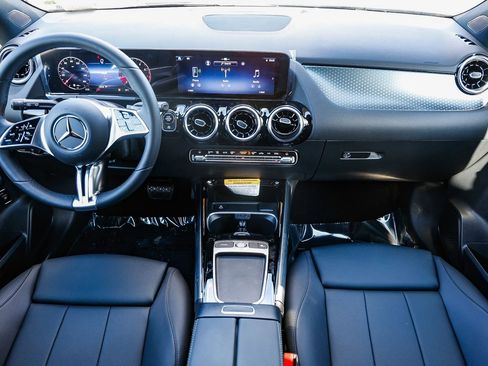 New 2026 Mercedes-Benz GLA 250 4MATIC image 10
