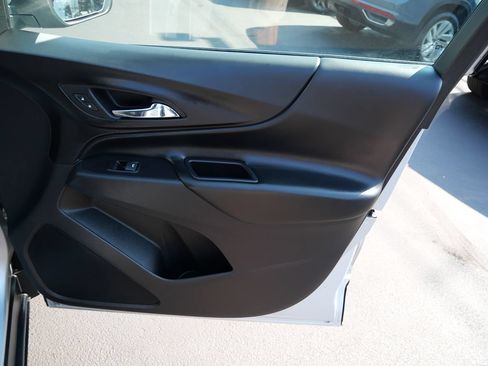 Used 2019 Chevrolet Equinox LT AWD/4WD image 33