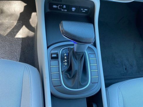 New 2026 Hyundai Kona SE image 16