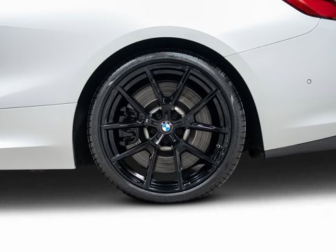 Used 2024 BMW M850i xDrive Convertible w/ M Carbon Exterior Package image 32