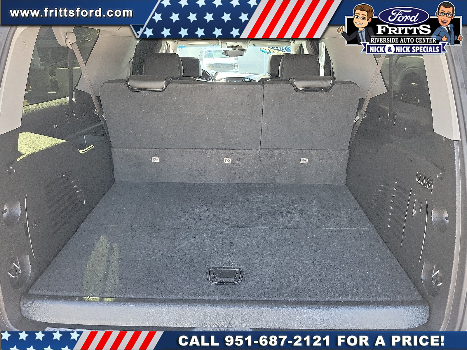 Used 2020 Chevrolet Suburban LT w/ Luxury Package AWD/4WD image 18