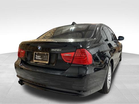 Used 2009 BMW 328i Sedan RWD image 5