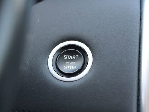 Used 2022 Land Rover Discovery Sport S AWD/4WD image 25