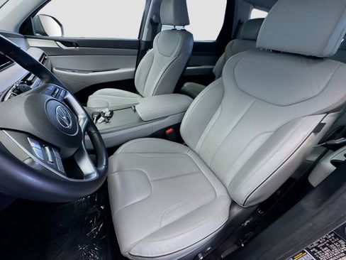 Used 2024 Hyundai Palisade SEL image 12