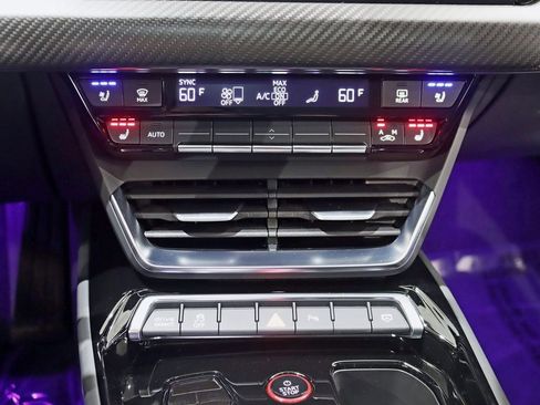 Used 2023 Audi e-tron GT Premium Plus w/ Performance Package image 24