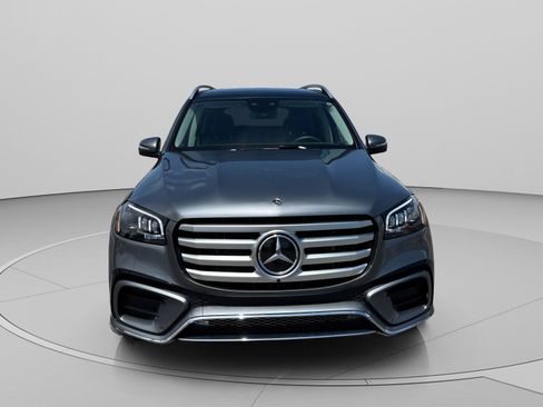 Certified 2026 Mercedes-Benz GLS 450 4MATIC image 8