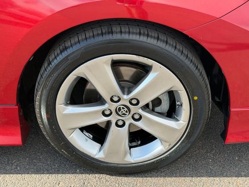 Used 2018 Toyota Corolla iM w/ Carpet Mat Package (TMS) FWD image 8