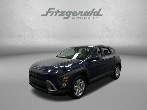 Used 2024 Hyundai Kona SE FWD image 1