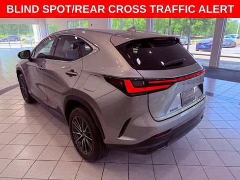 Used 2023 Lexus NX 350 AWD image 5