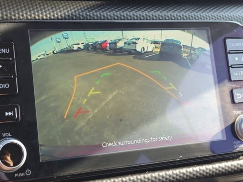 Used 2024 Nissan Kicks SV image 6