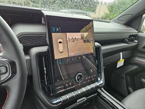 New 2026 GMC Yukon XL AT4 Ultimate AWD/4WD image 34