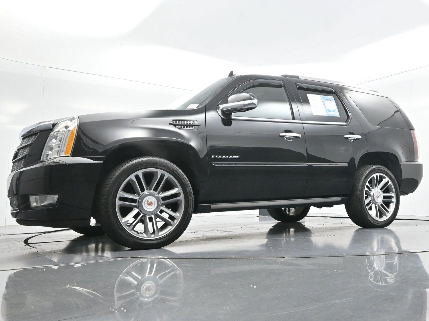 Used 2013 Cadillac Escalade Premium AWD/4WD image 53