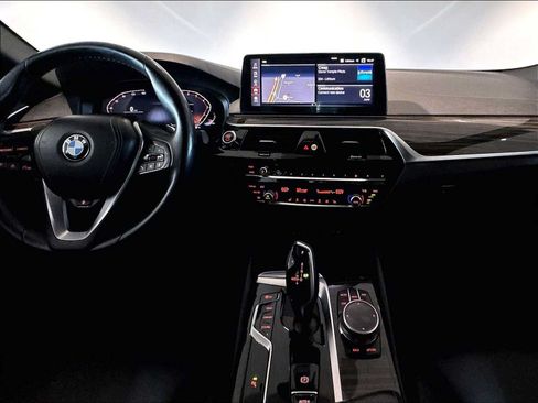 Used 2021 BMW 540i xDrive w/ Premium Package AWD/4WD image 17