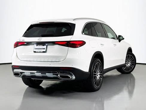New 2026 Mercedes-Benz GLC 300 image 11