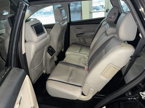 Used 2012 MAZDA CX-9 Grand Touring w/ Moonroof & Bose Audio Pkg image 18