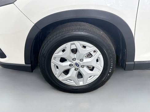 Used 2022 Subaru Forester AWD/4WD image 37