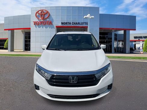 Used 2024 Honda Odyssey Elite image 4
