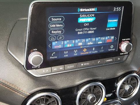 Certified 2024 Nissan Sentra SR FWD image 17