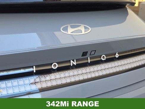 Certified 2025 Hyundai Ioniq 6 SE RWD image 11