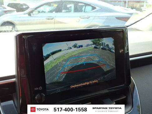 Used 2024 Toyota Corolla LE FWD image 24