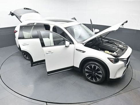 Certified 2024 MAZDA CX-90 Plug-In Hybrid w/ Premium Pkg AWD/4WD image 50
