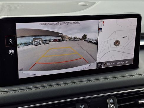 Used 2022 Genesis G70 2.0T RWD image 21