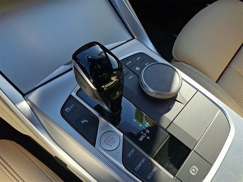 Used 2022 BMW M440i xDrive Gran Coupe w/ Premium Package image 15