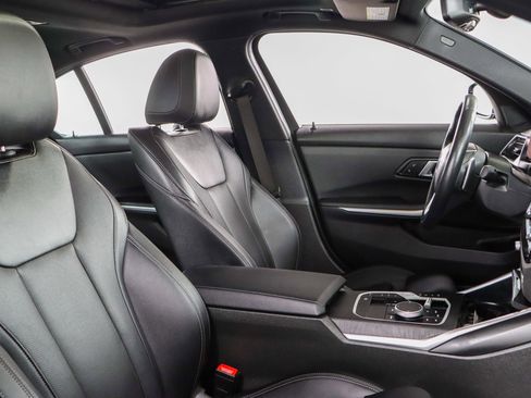 Used 2024 BMW 330i xDrive Sedan image 27