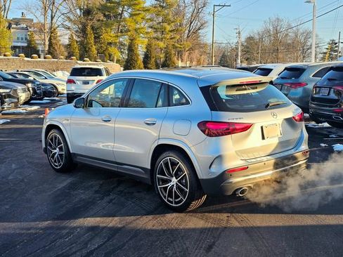 New 2026 Mercedes-Benz GLA 35 AMG 4MATIC image 11