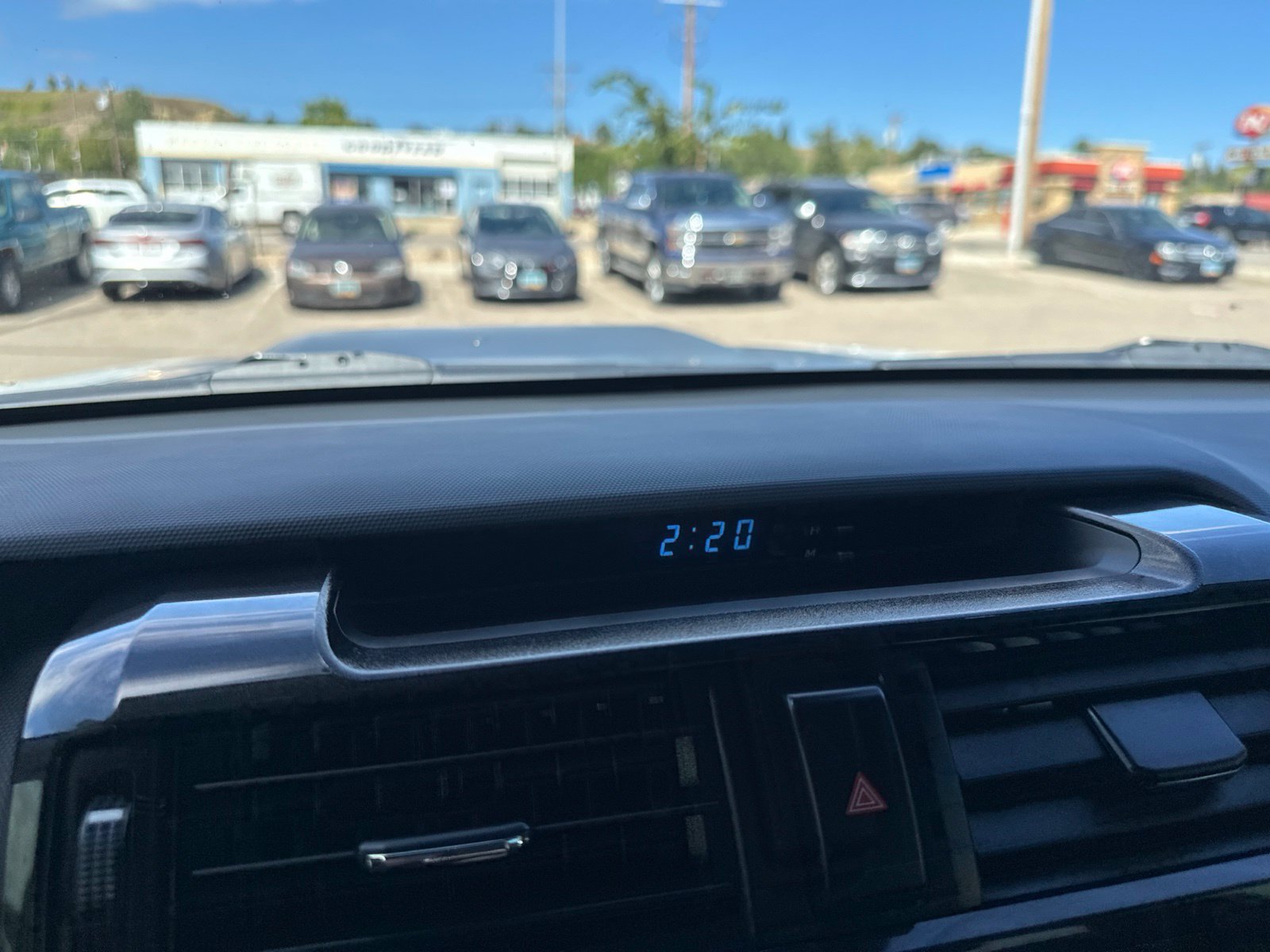 Used 2022 Toyota 4Runner TRD Off-Road Premium AWD/4WD image 53