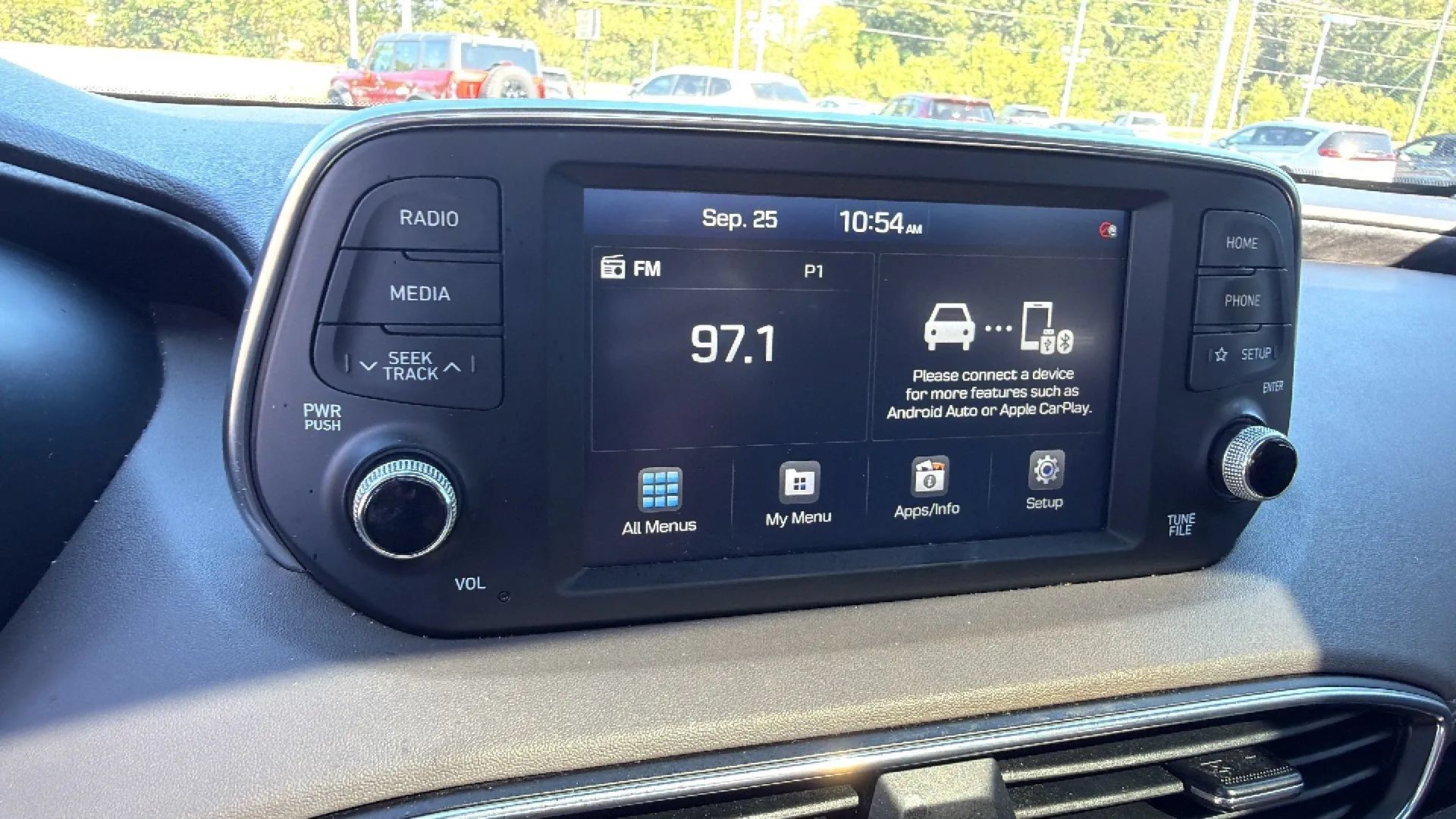 Used 2020 Hyundai Santa Fe SEL FWD image 17