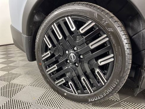 New 2026 Nissan Leaf Platinum+ w/ Cargo Package (Platinum+) image 15