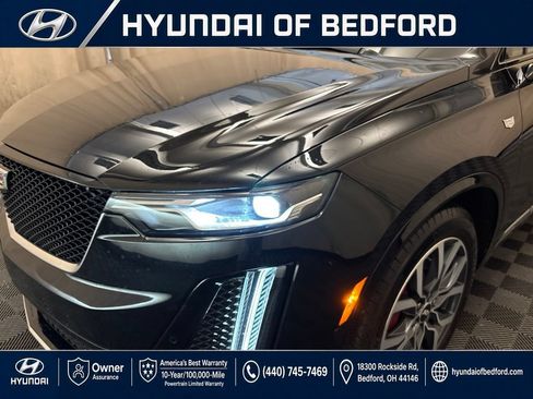Used 2024 Cadillac XT6 Sport w/ LPO, Floor Liner Package AWD/4WD image 13