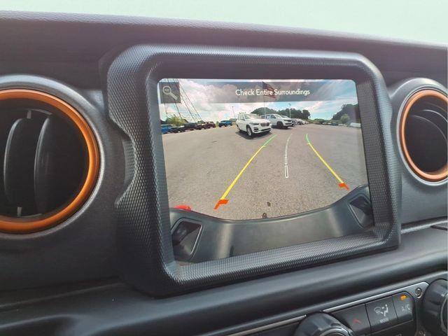Used 2022 Jeep Gladiator Mojave w/ Trailer Tow Package AWD/4WD image 30
