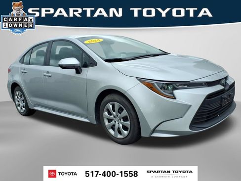 Used 2024 Toyota Corolla LE FWD image 4
