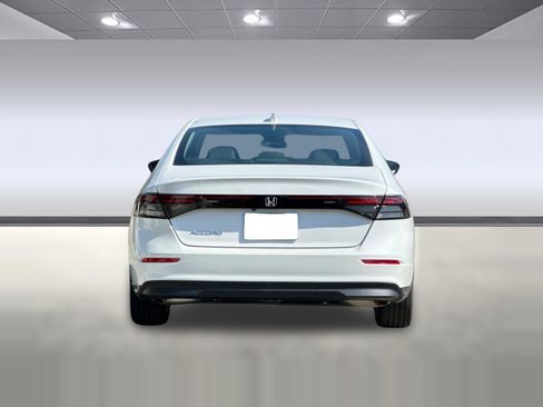New 2026 Honda Accord LX image 9
