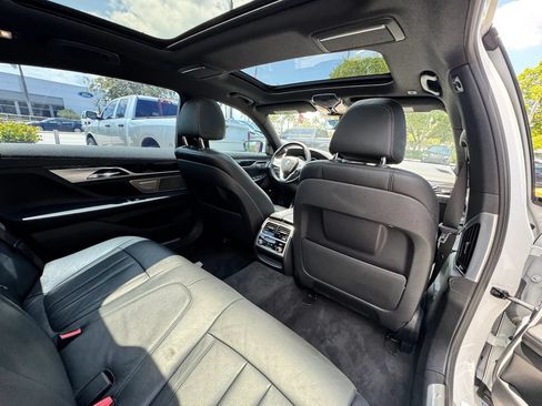 Used 2019 BMW 740i w/ M Sport Package RWD image 23