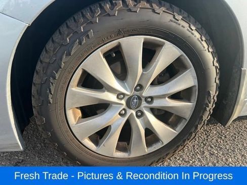 Used 2017 Subaru Legacy 2.5i Premium AWD/4WD image 10