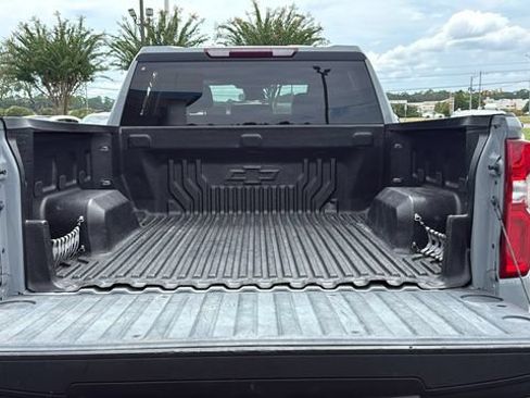 Used 2024 Chevrolet Silverado 1500 RST RWD image 10