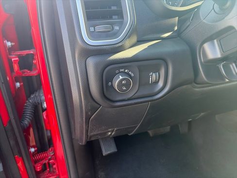 Used 2026 RAM 2500 Big Horn AWD/4WD image 20