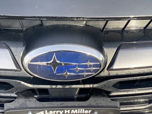 Used 2025 Subaru Outback Limited image 25