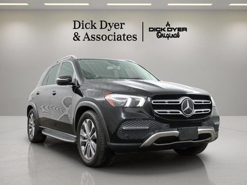 Used 2020 Mercedes-Benz GLE 450 4MATIC image 1