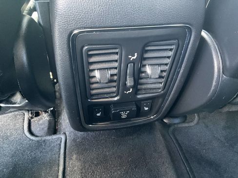 Used 2012 Dodge Durango Crew w/ Leather Interior Group RWD image 31