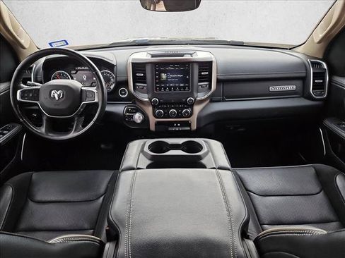 Used 2021 RAM 1500 Laramie AWD/4WD image 18