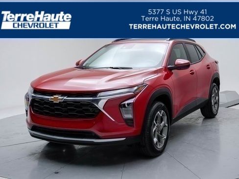 New 2026 Chevrolet Trax LT w/ Driver Confidence Package image 1