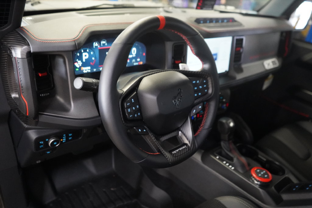 New 2026 Ford Bronco Raptor w/ Interior Carbon Fiber Pack AWD/4WD image 23
