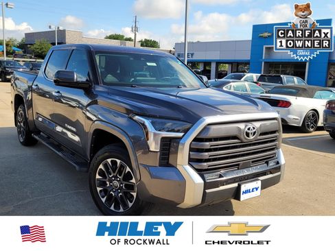 Used 2024 Toyota Tundra Limited w/ Power Package AWD/4WD image 1