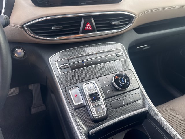 Used 2022 Hyundai Santa Fe SEL w/ Convenience Package AWD/4WD image 17