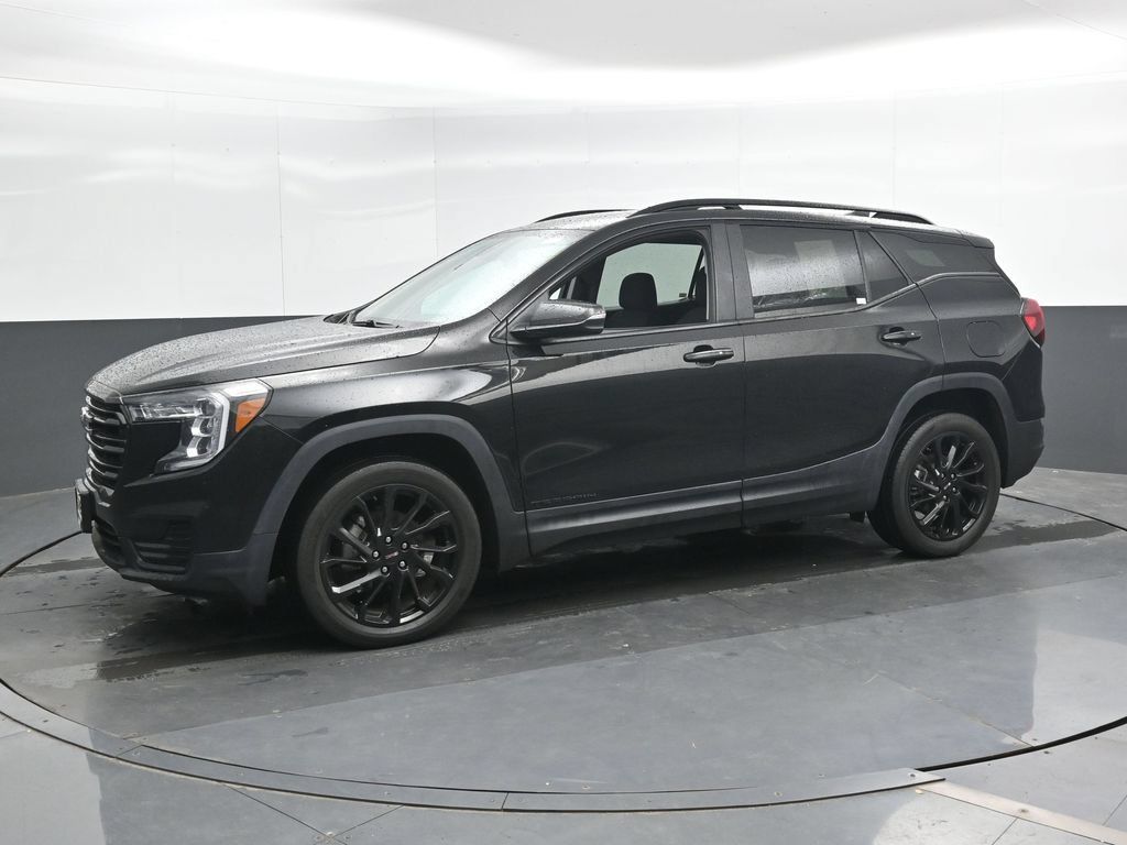 Used 2023 GMC Terrain SLE w/ Driver Convenience Package AWD/4WD image 8