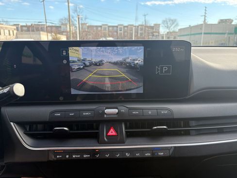 Used 2025 Kia K4 LXS image 17